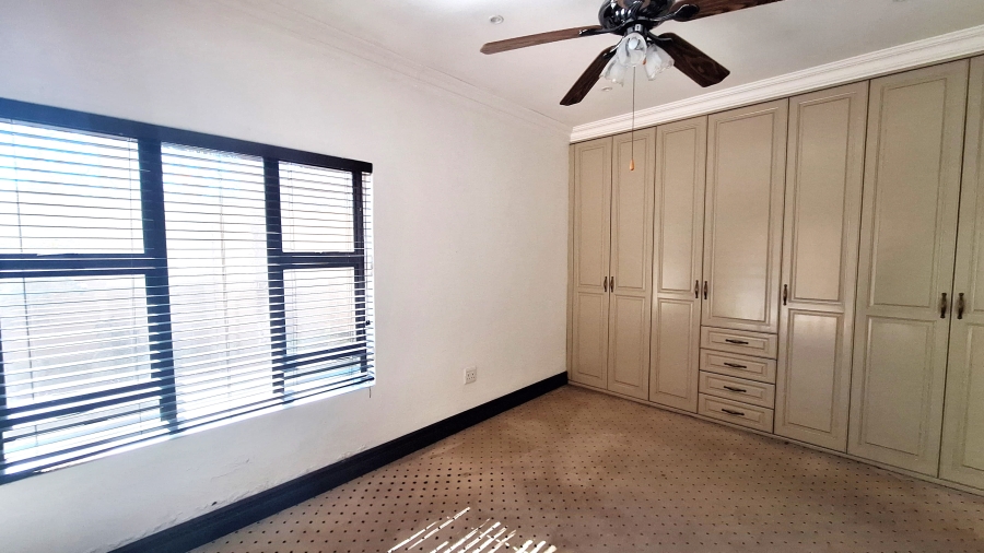 To Let 4 Bedroom Property for Rent in Jim Fouchepark Free State